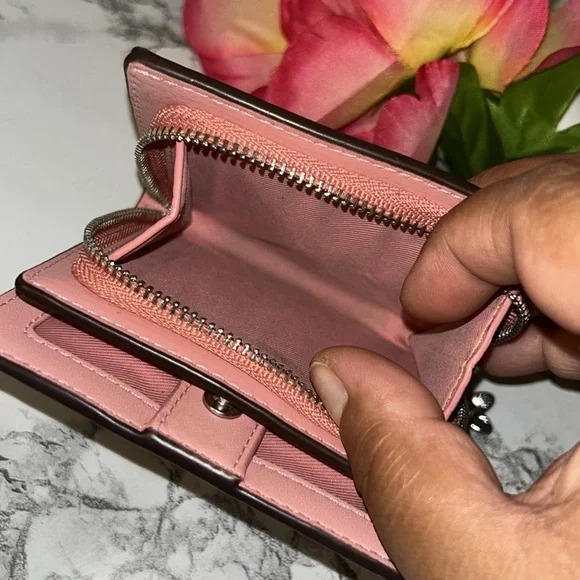 Pink Coach Bi-Fold Wallet, Daisy Print bubblegum color - Picture 14 of 16